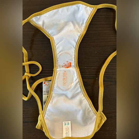 Rio de sol gold string bikini bottom - Picture 4 of 6